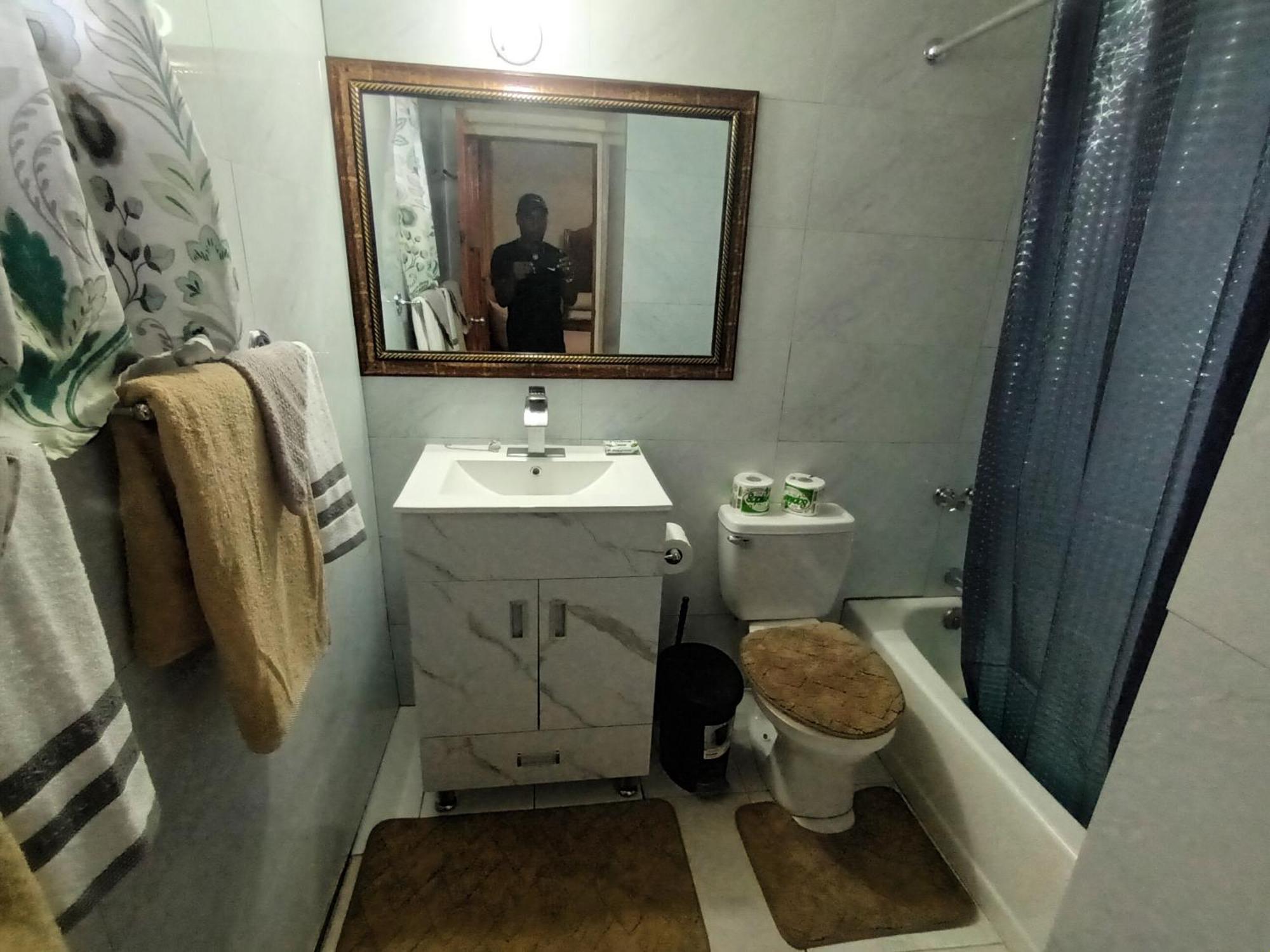 Oceanfront Condo W/ Free Parking + High Speed Wifi Негрил Экстерьер фото